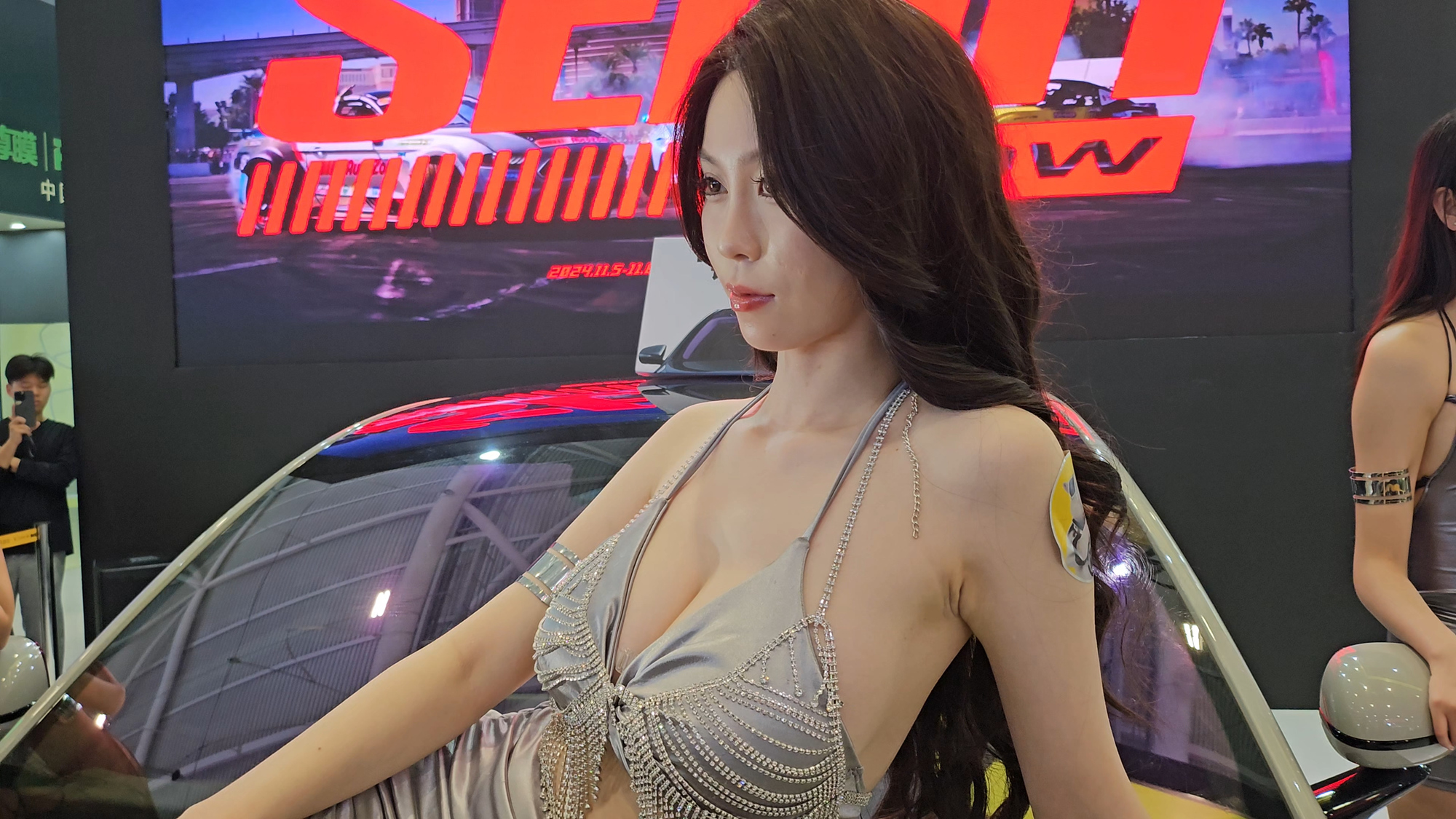 车上的演出手机4K-11min (2).mp4_20250310_164244.578.jpg