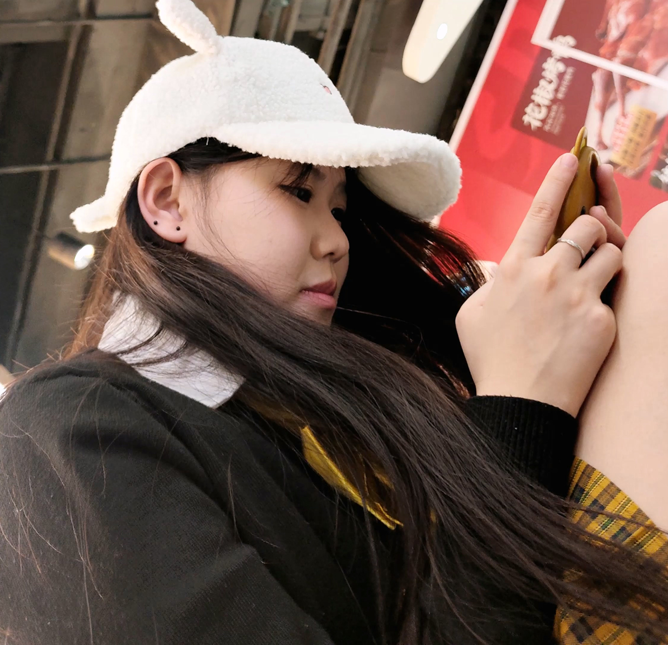 7gzqbmsnd.mp4_20250930_110413.193 - 副本.jpg