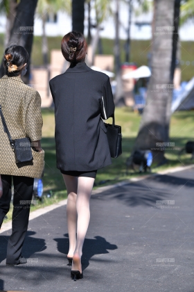 黑裙丝袜凉拖苗条美女-外场版第三季 221027-50