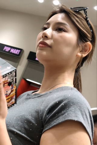 少妇肉腿+2少女白腿dfhr353