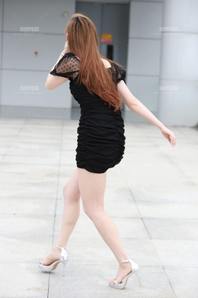 亮银高跟鞋【套图➕单反视频】