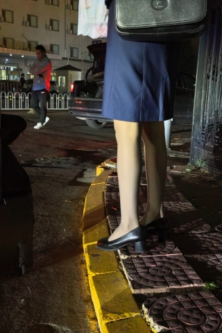 【CA】落地后等车的乘务长