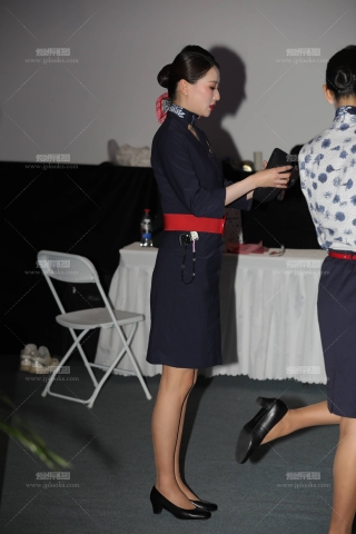 东航乘务长轻熟独特棕色丝色泽质感太赞了