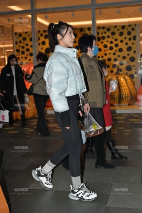 23013022-65紧身裤