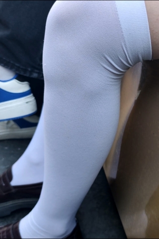 厚肉丝肉长腿靓女+白丝细肉腿妹子2lmzdldrs