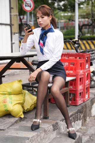 混血开档黑丝293P相机8K13min完整版