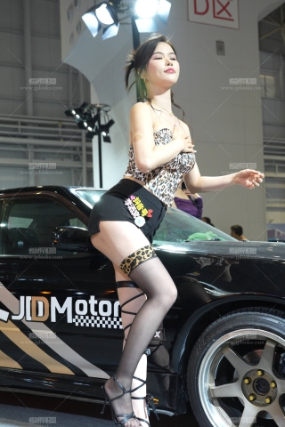 半条丝如何视频8K5min