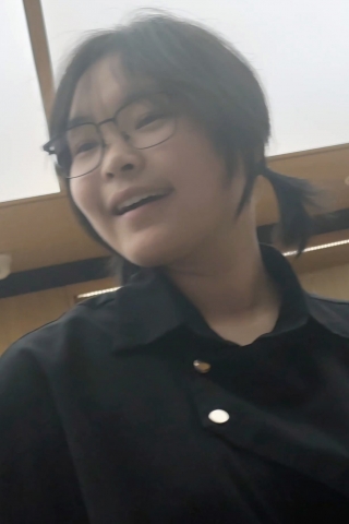 爱笑少女的美肉腿shsrf4845