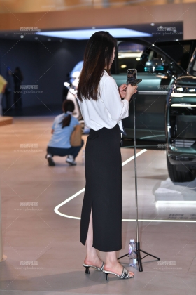 开叉黑裙凉拖 250531-26