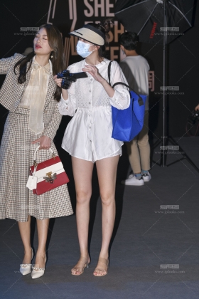 白色穿搭 221029-42