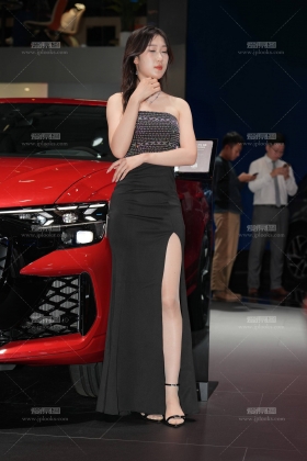 车展篇-模特穿丝的只有你了58P