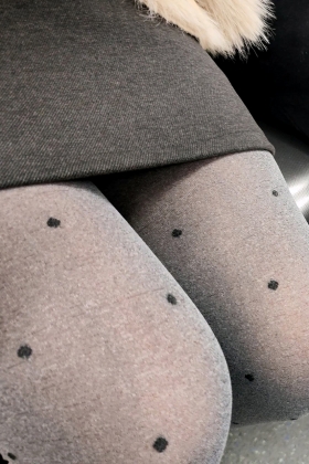 颜值美女的斑点灰丝美肉腿7gyzmndbd