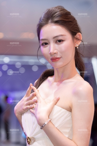 4.29 高端网红车模敏敏展台站车篇 143P