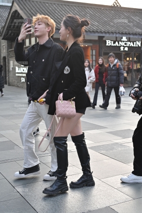 23012723-139黑色穿搭